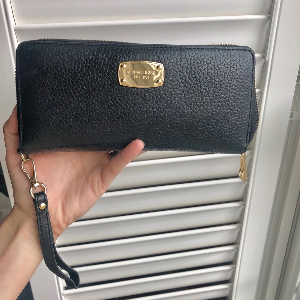 Michael Kors Leather Wallet